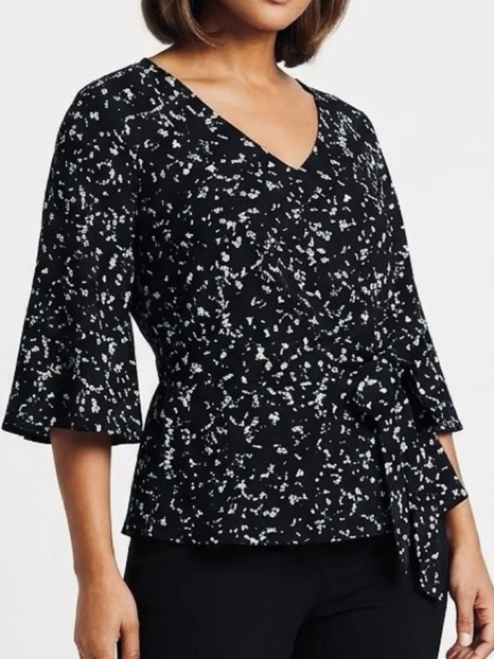 JENNIFER LOPEZ Black & White Speckled Wrap Blouse w Waist-Tie Elastic Back — LHP